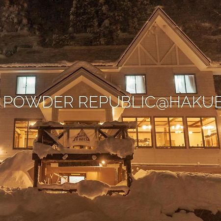Hakuba Powder Republic Bed & Breakfast Exterior photo