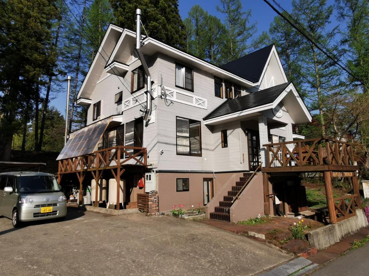 Hakuba Powder Republic Bed & Breakfast Exterior photo